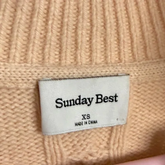 Aritzia Sunday Best Lottie wool knit Sweater - Picture 9 of 12